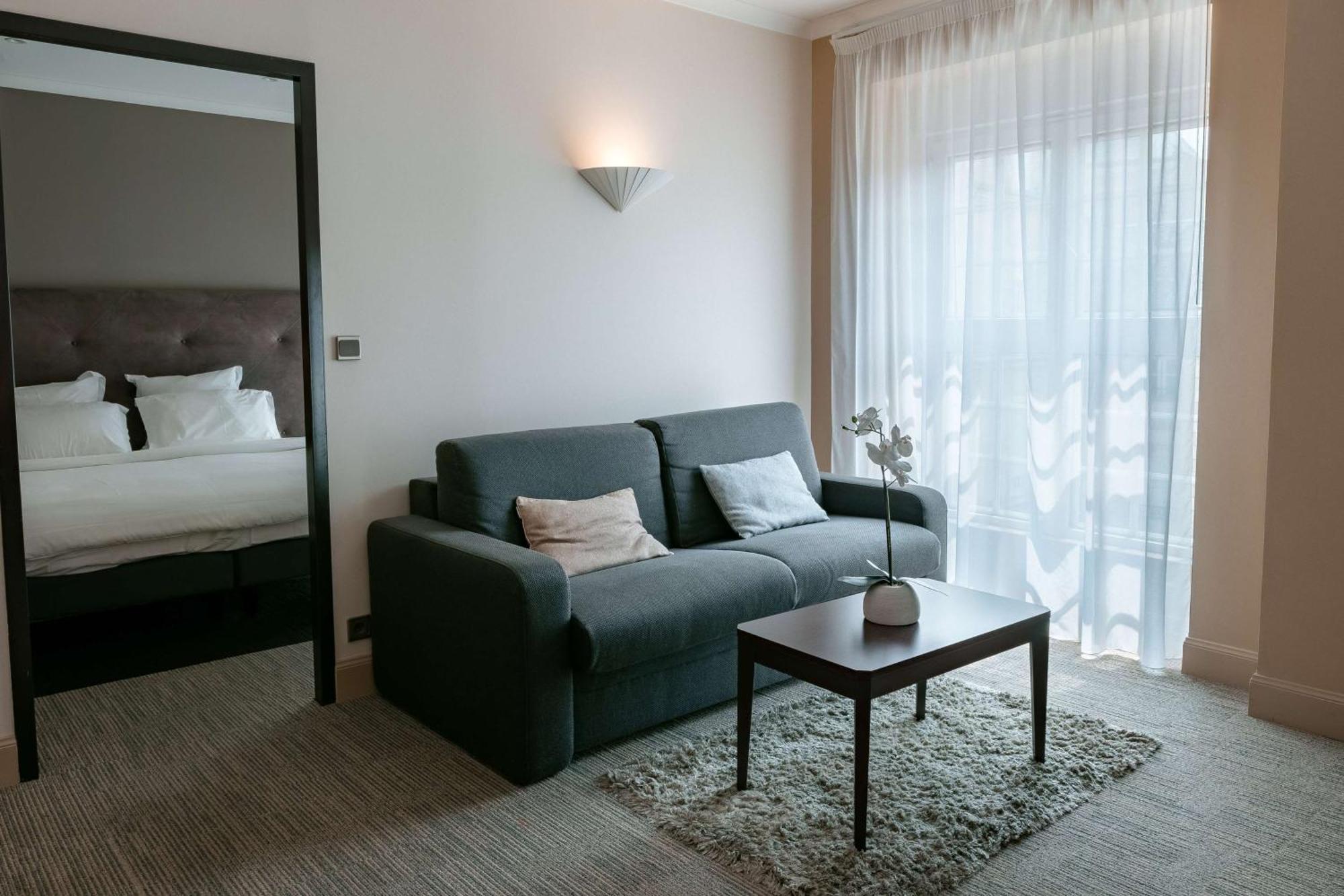 Best Western Poitiers Centre Le Grand Hotel Exterior photo
